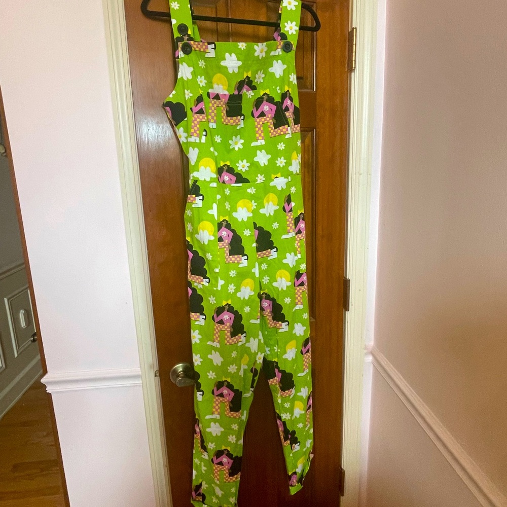 NWT Nooworks Checkered Ladies overalls. Size Large